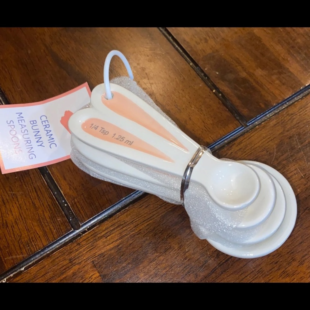 Target Bunny Rabbit Measuring Spoons Easter Spring
